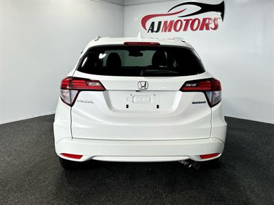 2014 Honda Vezel - Thumbnail