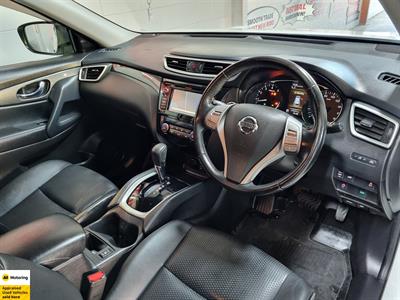 2017 Nissan X-Trail - Thumbnail