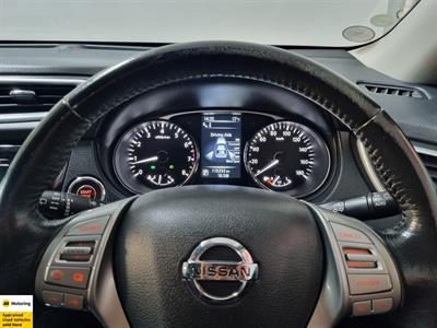 2017 Nissan X-Trail - Thumbnail