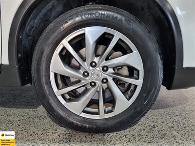 2017 Nissan X-Trail - Thumbnail