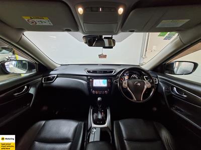 2017 Nissan X-Trail - Thumbnail