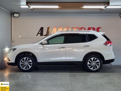 2017 Nissan X-Trail - Thumbnail