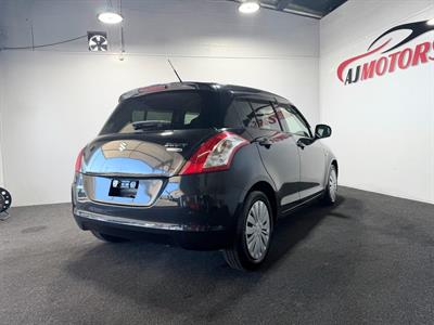 2013 Suzuki Swift - Thumbnail