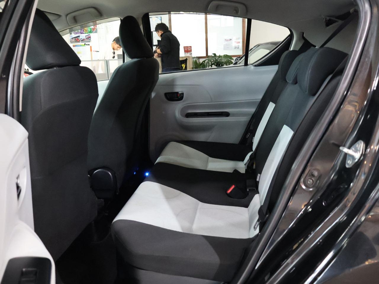 2013 Toyota Aqua