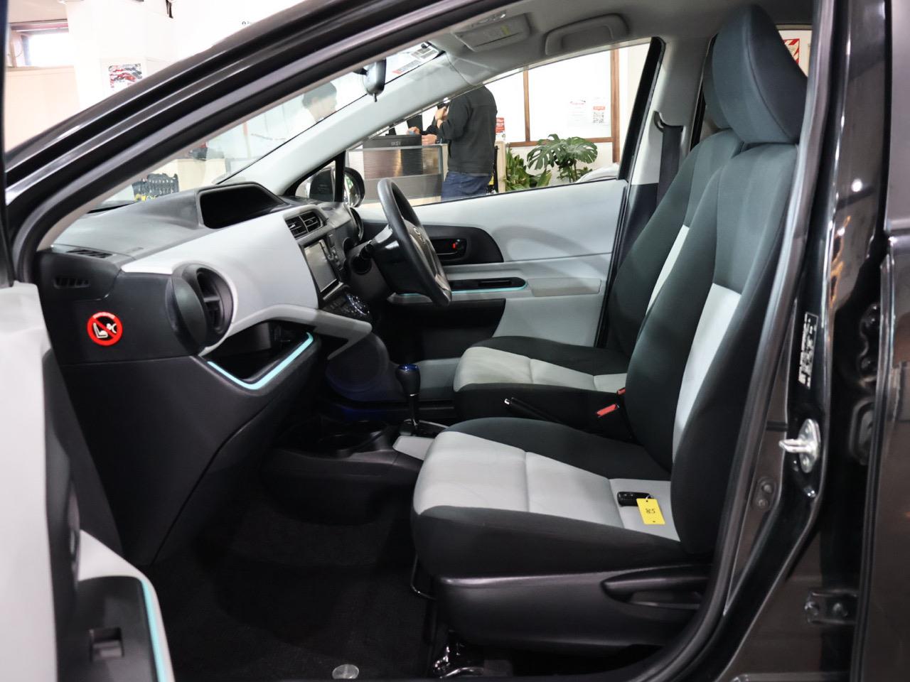 2013 Toyota Aqua