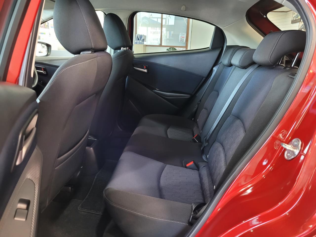 2016 Mazda Demio