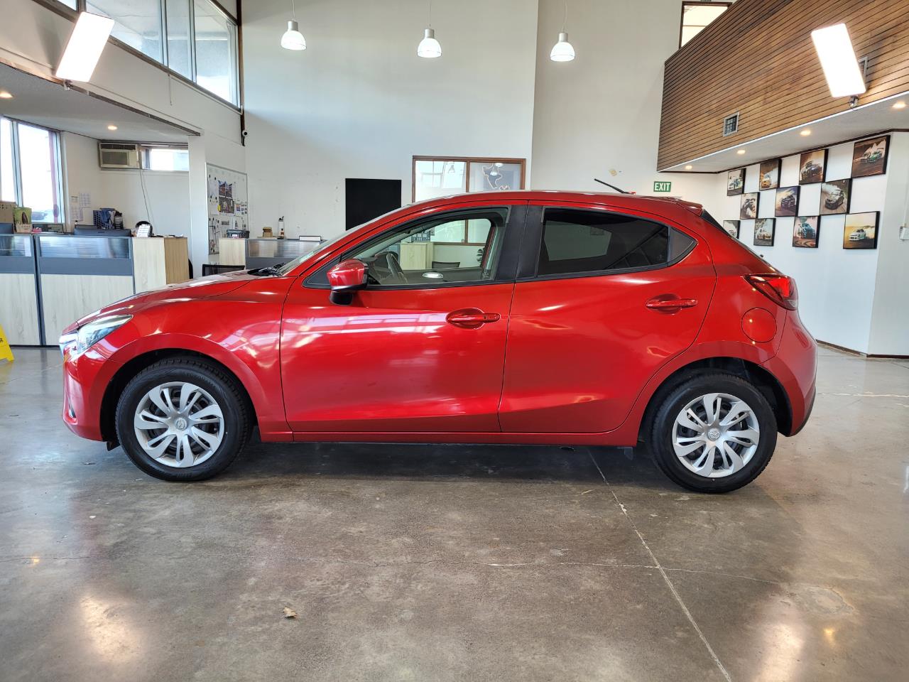 2016 Mazda Demio