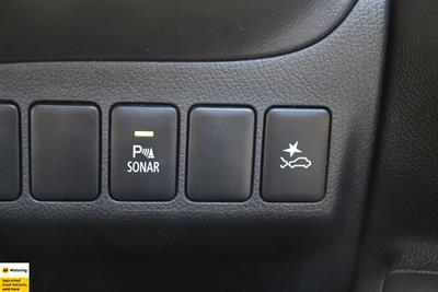2021 Mitsubishi Outlander - Thumbnail
