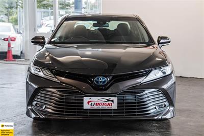 2017 Toyota Camry - Thumbnail