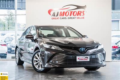 2017 Toyota Camry - Thumbnail
