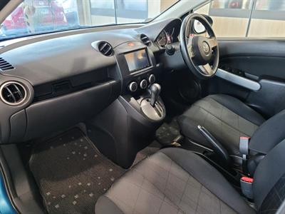 2012 Mazda Demio - Thumbnail