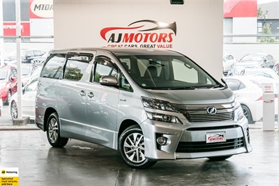 2012 Toyota Vellfire - Thumbnail