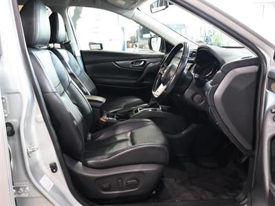 2022 Nissan X-Trail - Thumbnail