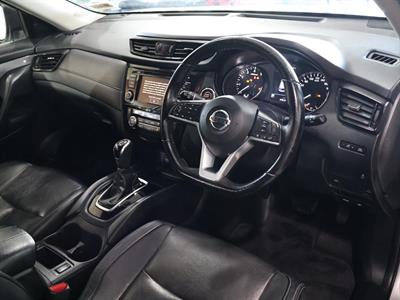 2022 Nissan X-Trail - Thumbnail