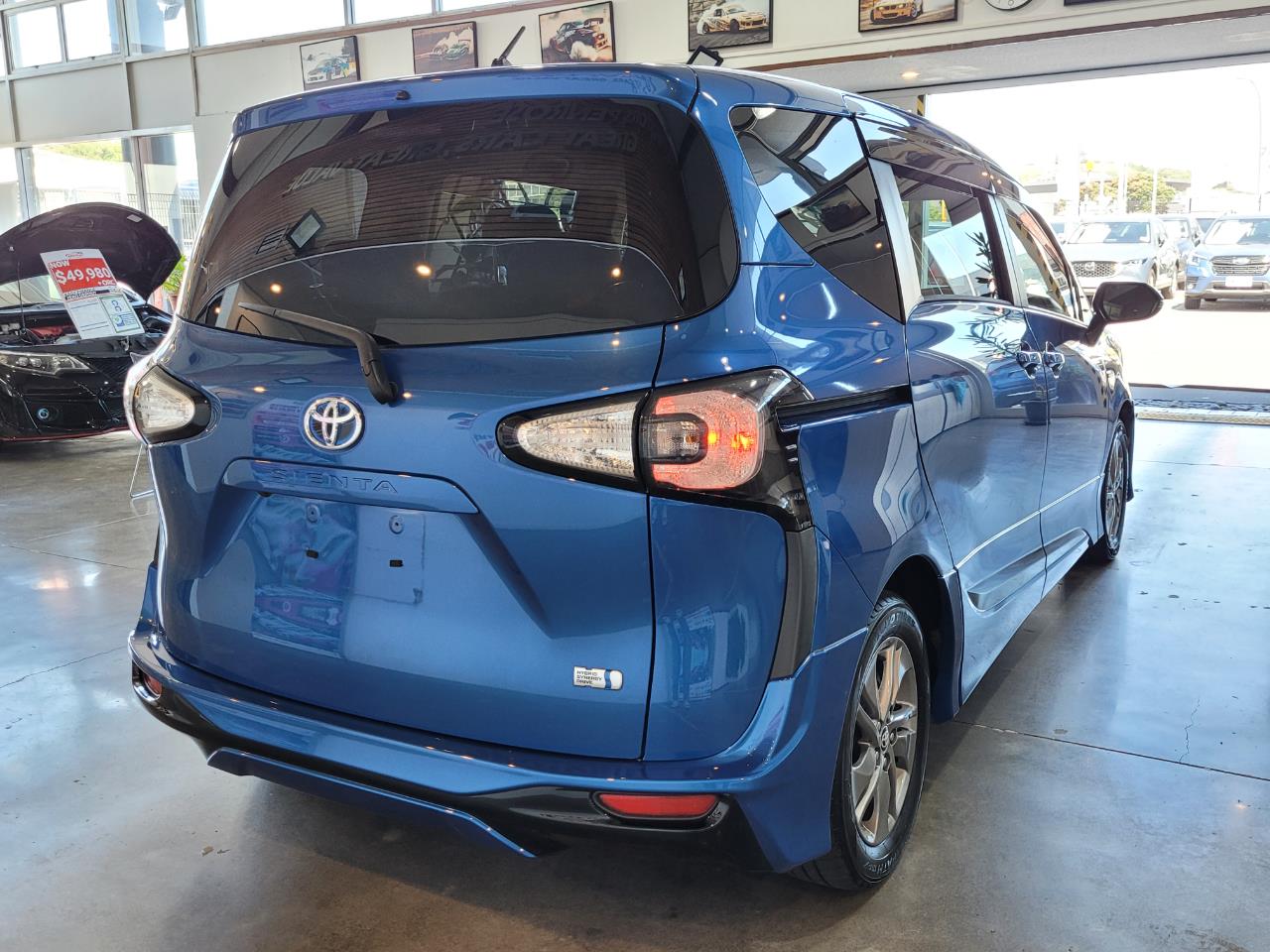 2017 Toyota Sienta