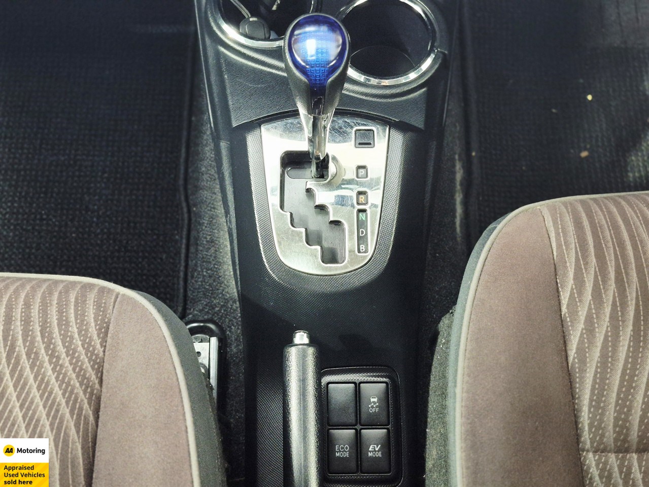 2015 Toyota Aqua