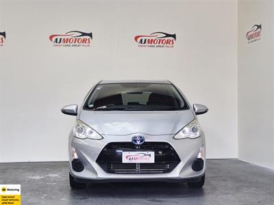 2015 Toyota Aqua - Thumbnail