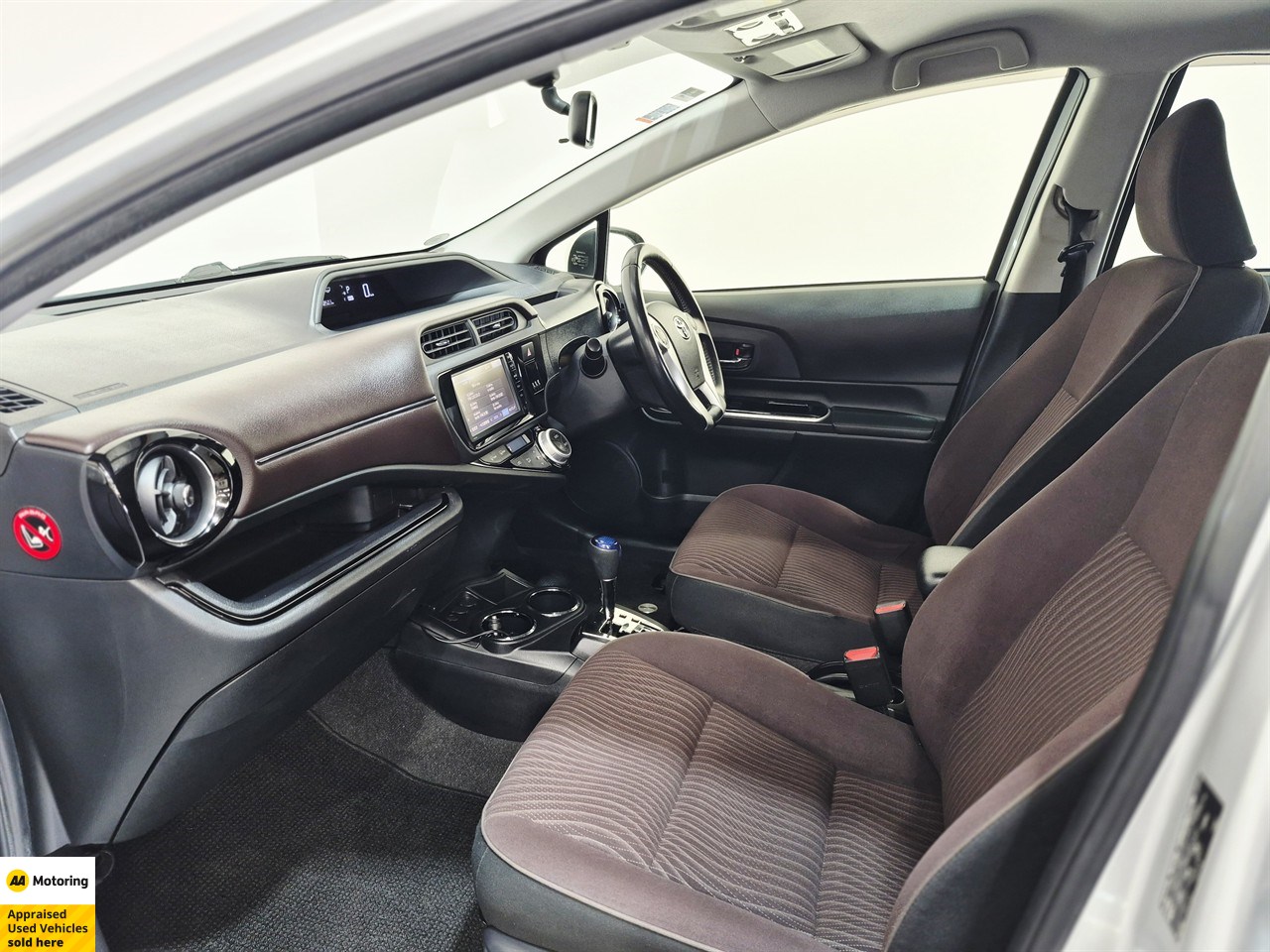 2015 Toyota Aqua