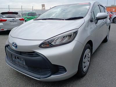 2021 Toyota Aqua - Thumbnail