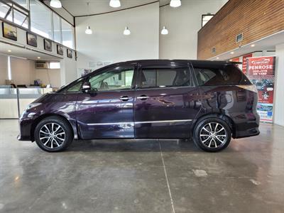 2014 Toyota Estima - Thumbnail