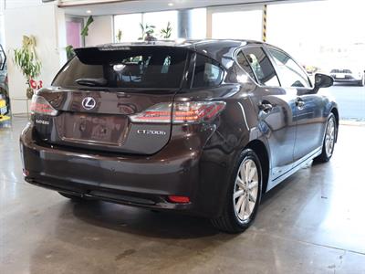 2013 Lexus CT200H - Thumbnail