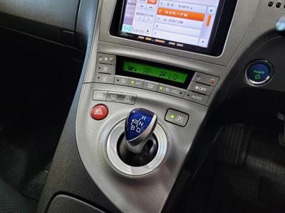 2013 Toyota Prius - Thumbnail