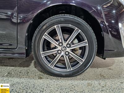 2016 Toyota Corolla - Thumbnail