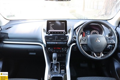 2023 Mitsubishi Eclipse Cross - Thumbnail