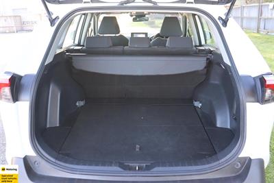 2020 Toyota RAV4 - Thumbnail