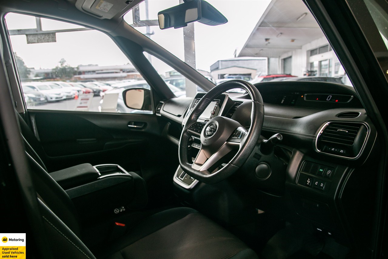 2018 Nissan Serena