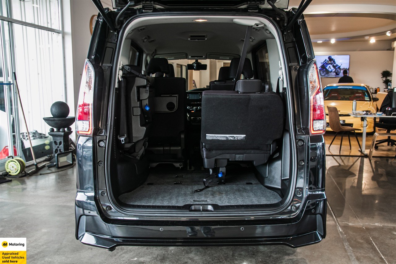 2018 Nissan Serena
