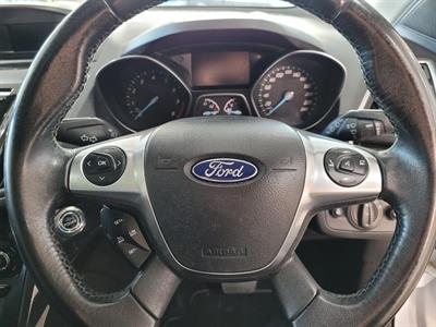 2015 Ford Kuga - Thumbnail