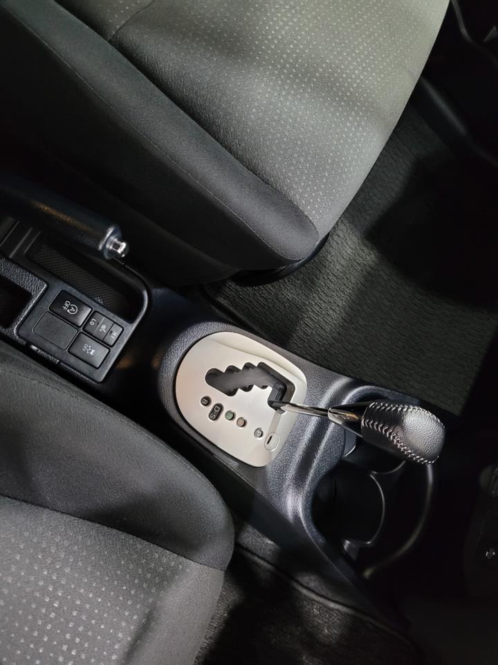 2015 Toyota Vitz