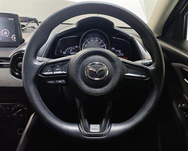 2020 Mazda 2 - Thumbnail