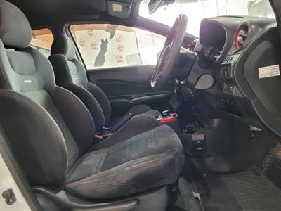 2017 Nissan Note - Thumbnail