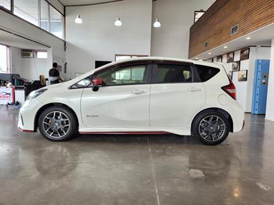 2017 Nissan Note - Thumbnail