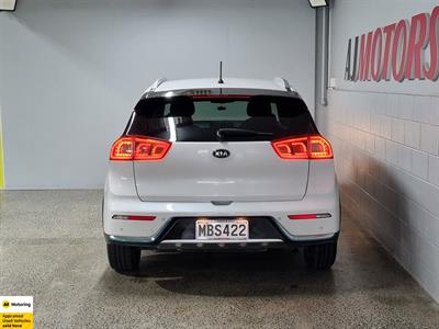 2019 Kia Niro - Thumbnail