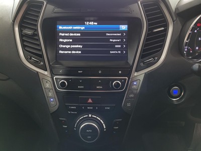 2016 Hyundai Santa Fe - Thumbnail