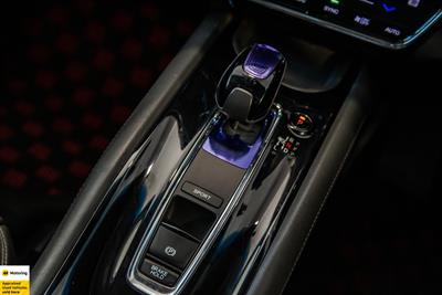 2016 Honda Vezel - Thumbnail