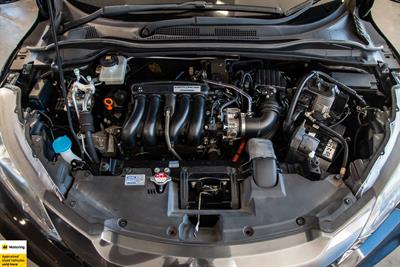 2016 Honda Vezel - Thumbnail