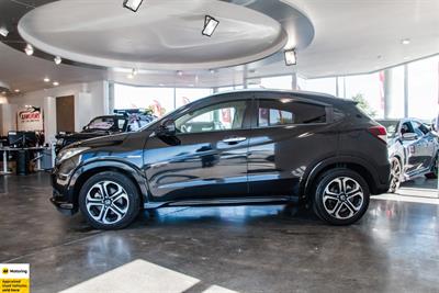 2016 Honda Vezel - Thumbnail