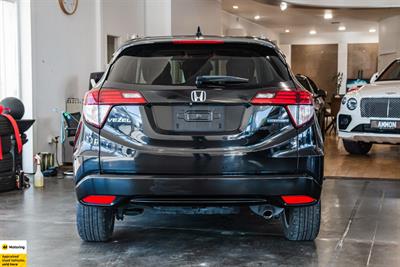 2016 Honda Vezel - Thumbnail
