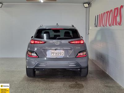 2022 Hyundai Kona - Thumbnail