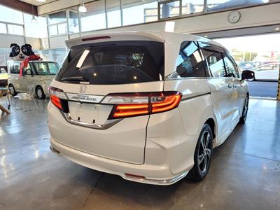 2014 Honda Odyssey - Thumbnail