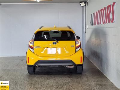 2017 Toyota Aqua - Thumbnail