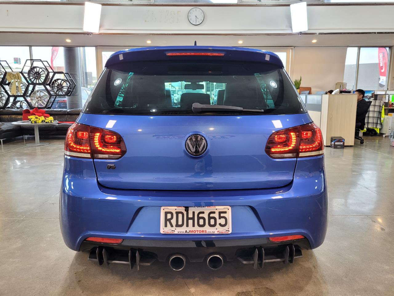 2011 Volkswagen Golf R
