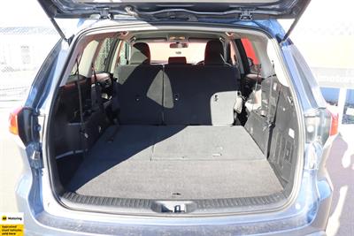 2017 Toyota Highlander - Thumbnail