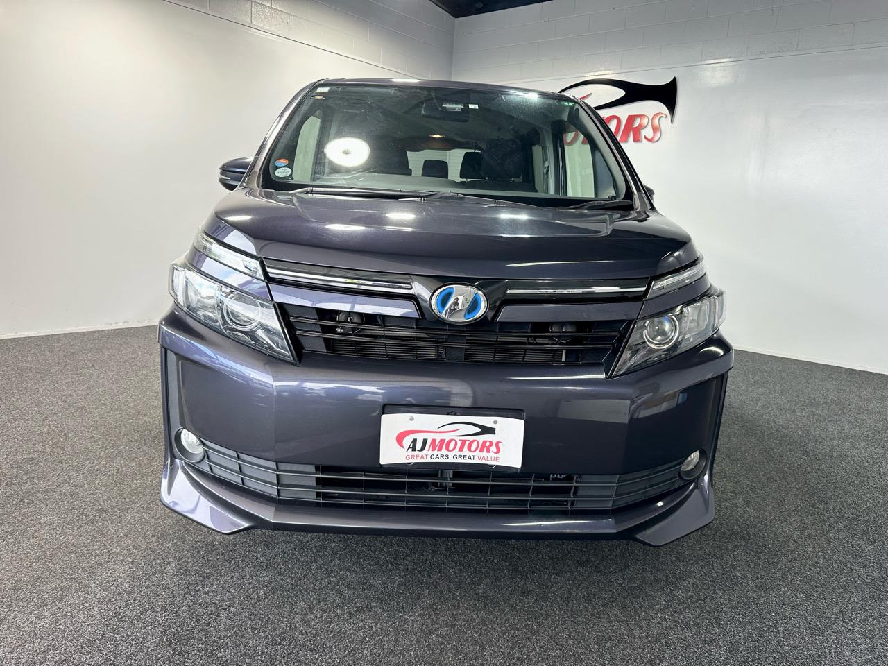 2016 Toyota Voxy