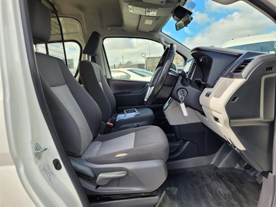 2019 Toyota Hiace - Thumbnail