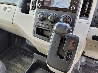 2019 Toyota Hiace - Thumbnail